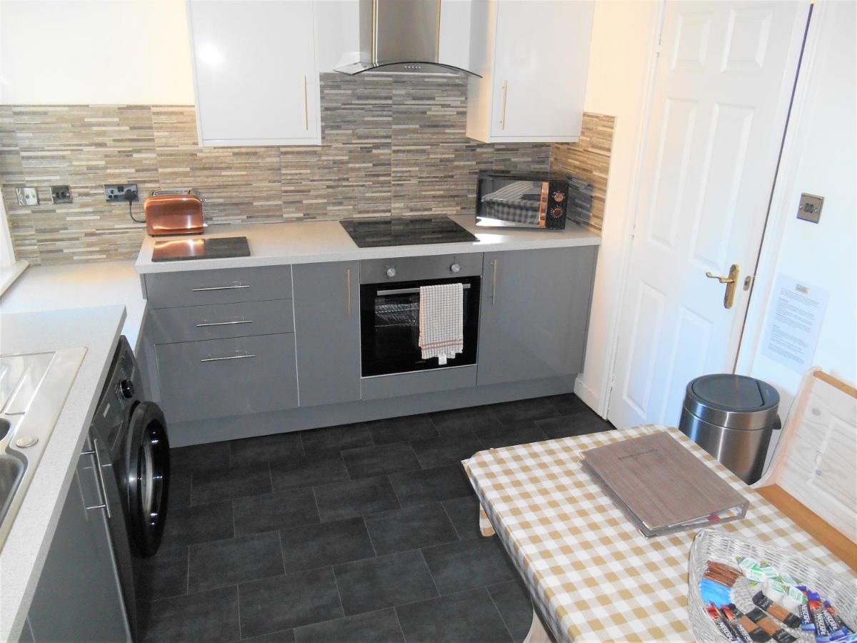 The View Deer Park Luxury Apartment Edimburgo Esterno foto